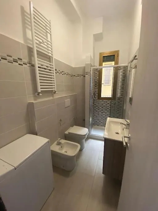 Isola District,Famous Area, Space Flat, Lightful,6 Pax Milan